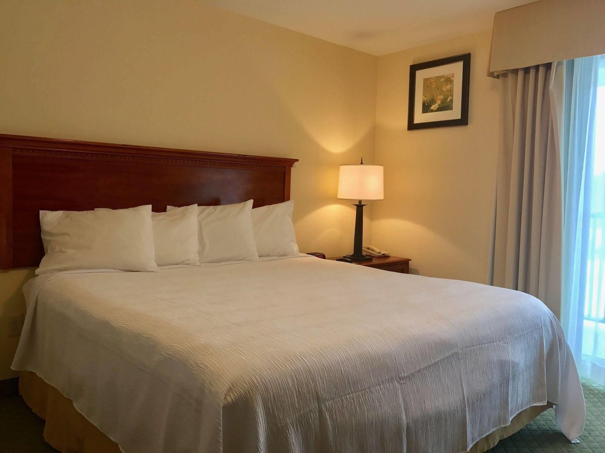 White River Inn & Suites White River Junction Esterno foto