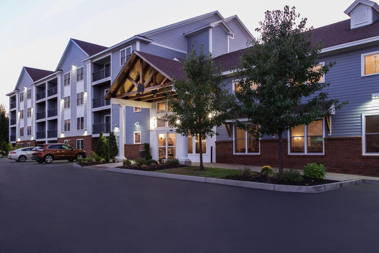 White River Inn & Suites White River Junction Esterno foto